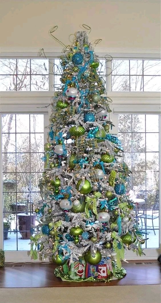 christmas tree 🎄 pallets christmas tree 🎄 pallets