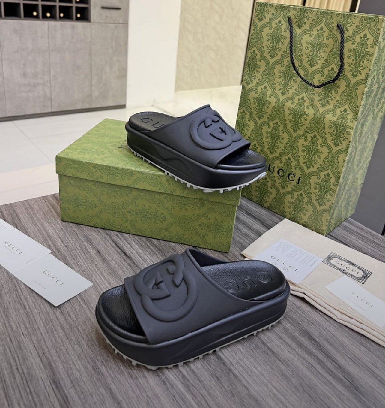 gucci slides pallets gucci slides pallets