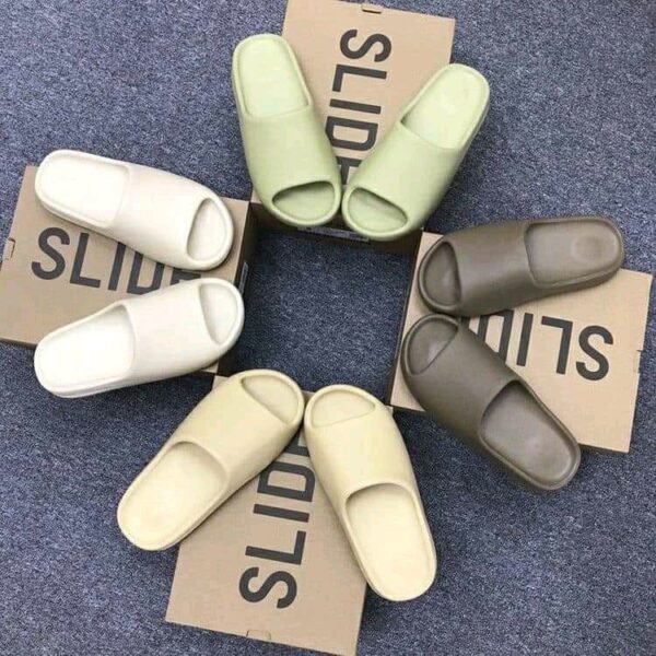 wholesale yeezy slides liquidation pallets wholesale yeezy slides liquidation pallets